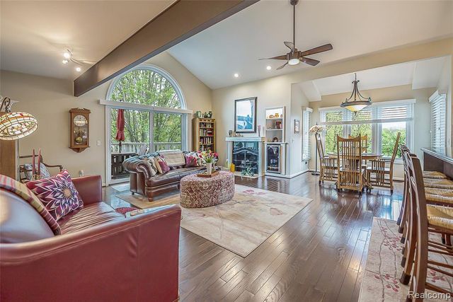 21100 Boulder Circle, Northville, MI 48167