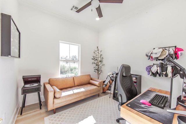 176 Claiborne Avenue, Thibodaux, LA 70301