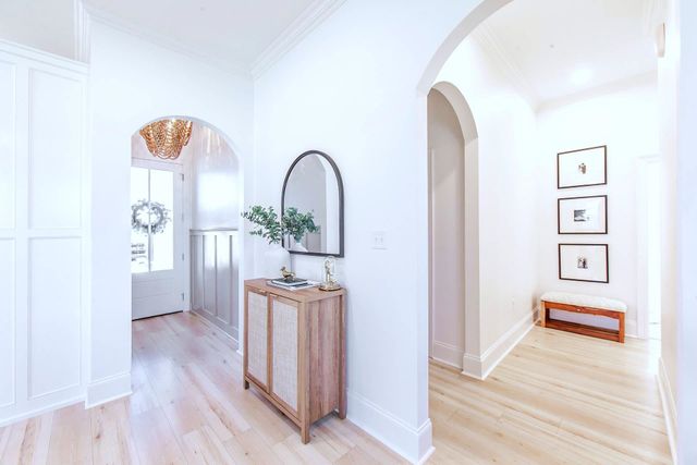 176 Claiborne Avenue, Thibodaux, LA 70301