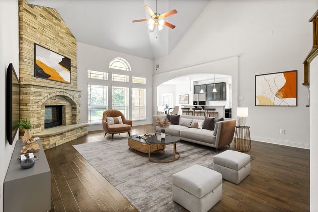 604 Cody Lane, Mansfield, TX 76063