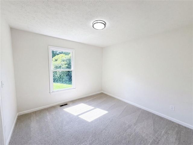 806 Ruswood Road, Winder, GA 30680