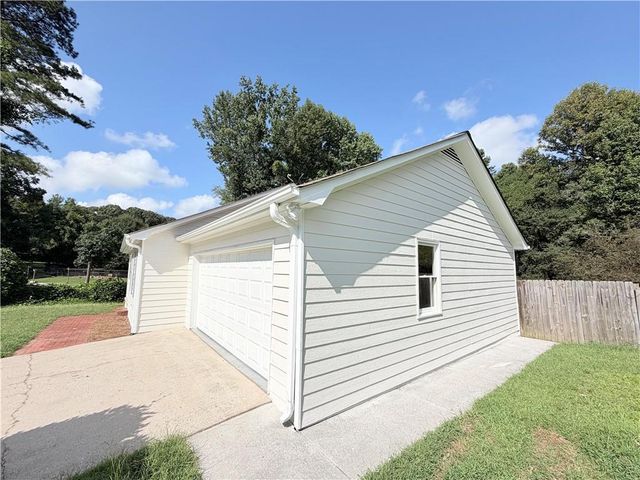 806 Ruswood Road, Winder, GA 30680