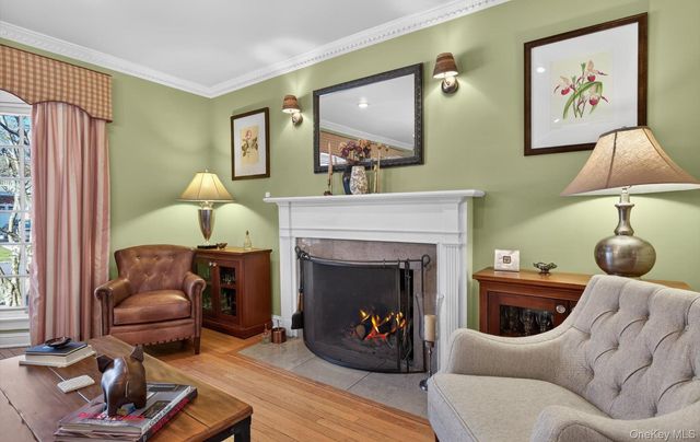 3 N Avalon Road, Great Neck, NY 11021