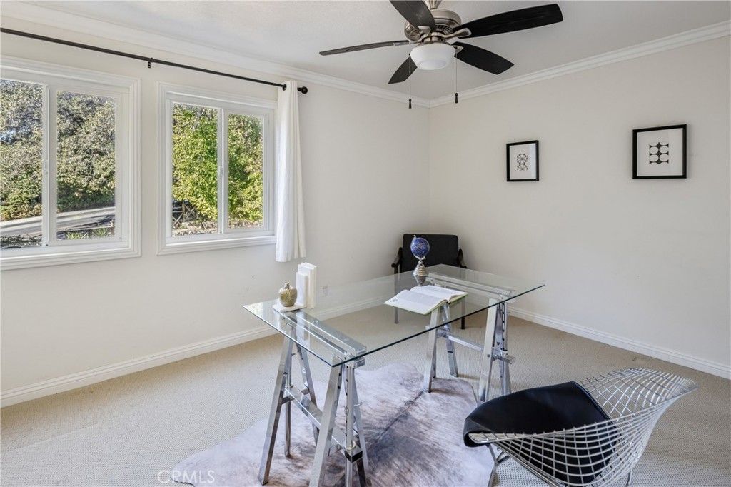 Image 27 of property listing at 5150 La Crescenta Ave, La Crescenta, CA 91214