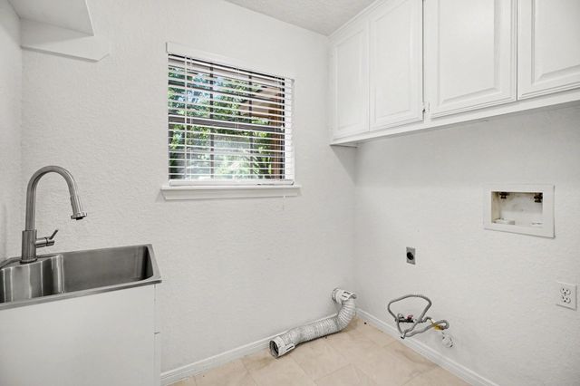 3320 Tower Road, Santa Fe, TX 77517