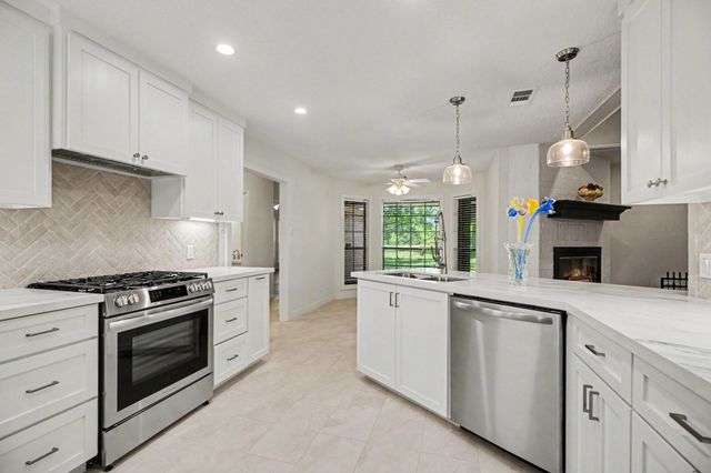 3320 Tower Road, Santa Fe, TX 77517