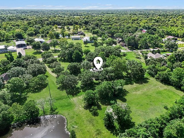 3320 Tower Road, Santa Fe, TX 77517