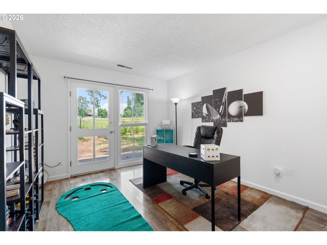 8552 Sw BRIGHTFIELD Cir, Portland, OR 97223