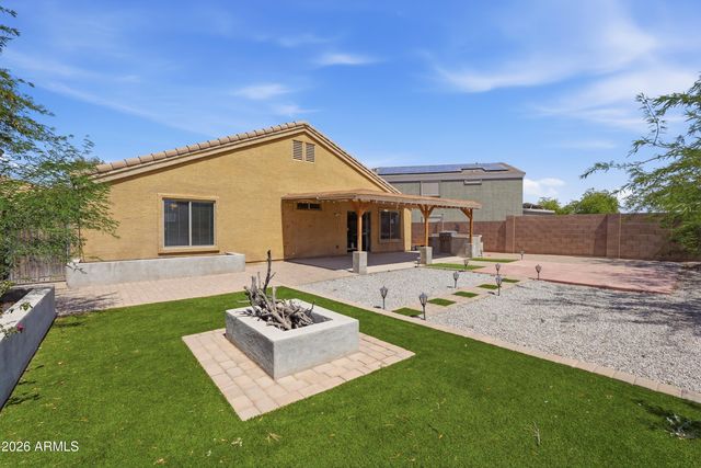 23553 W HUNTINGTON Drive, Buckeye, AZ 85326