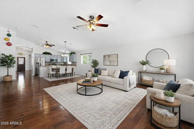 23553 W HUNTINGTON Drive, Buckeye, AZ 85326