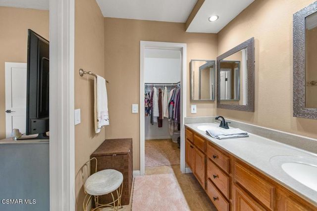 3918 Cochran Street 19, Simi Valley, CA 93063