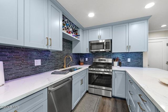 3918 Cochran Street 19, Simi Valley, CA 93063