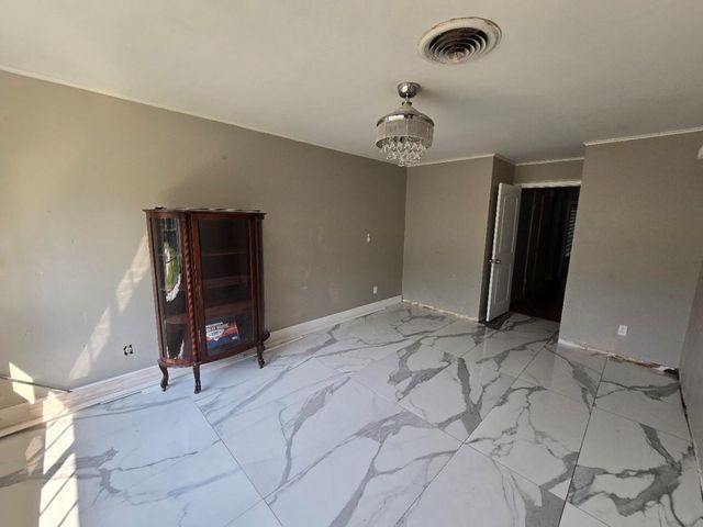 1824 Laurel Oaks Drive, Richmond, TX 77469