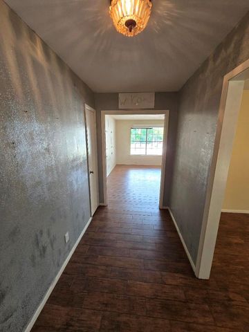 1824 Laurel Oaks Drive, Richmond, TX 77469