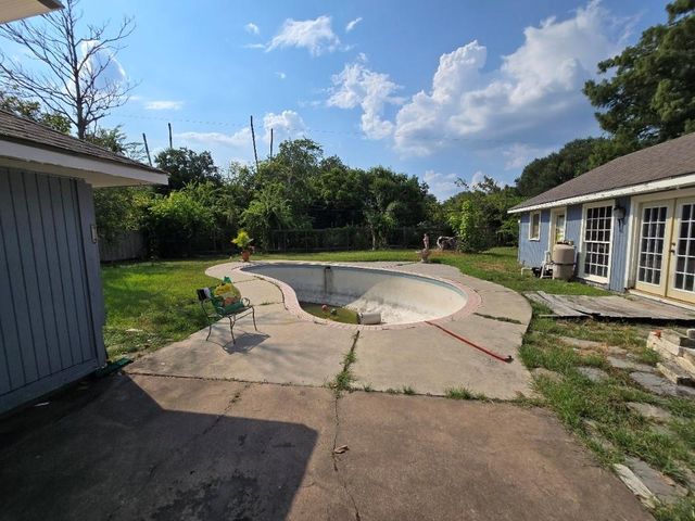 1824 Laurel Oaks Drive, Richmond, TX 77469