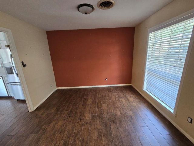 1824 Laurel Oaks Drive, Richmond, TX 77469
