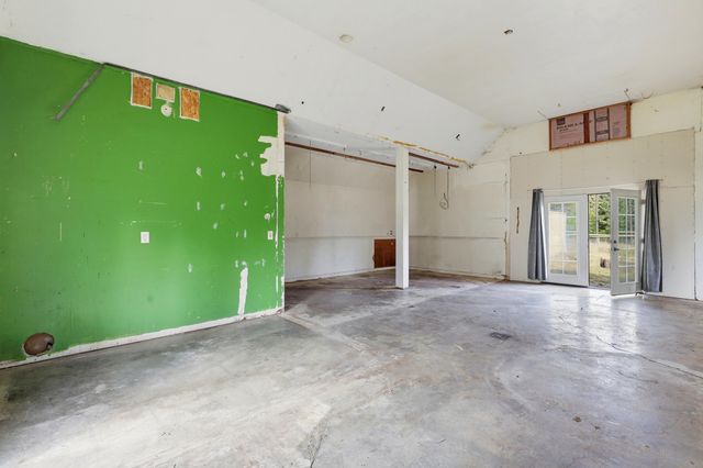 3089 Southshore Diamond Lake Rd, Newport, WA 99156
