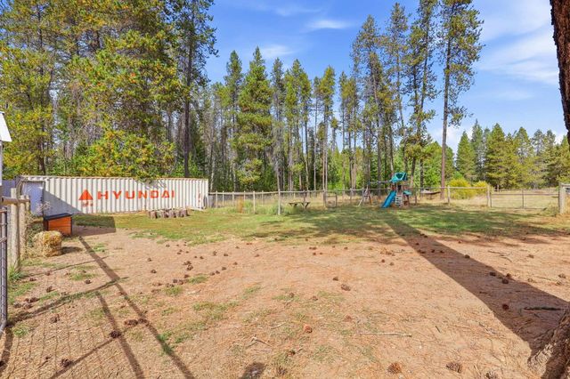 3089 Southshore Diamond Lake Rd, Newport, WA 99156