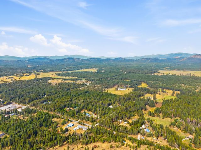 3089 Southshore Diamond Lake Rd, Newport, WA 99156