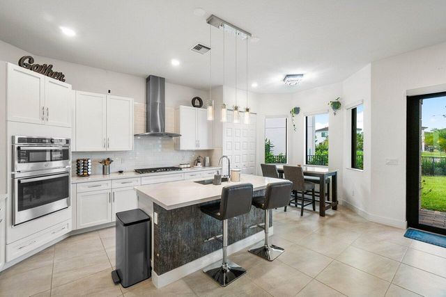 10780 Oceano Way, Parkland, FL 33076