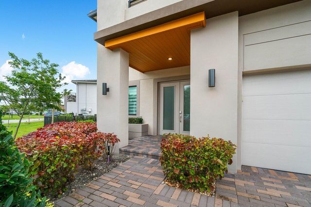 10780 Oceano Way, Parkland, FL 33076