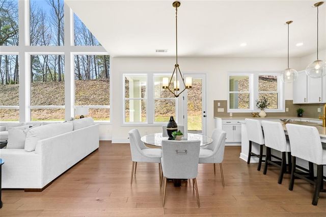 2485 Stewart Rd, Cumming, GA 30041