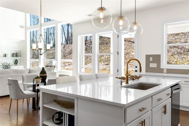 2485 Stewart Rd, Cumming, GA 30041