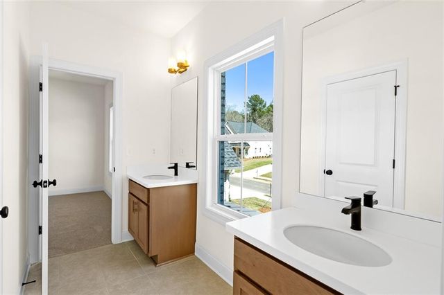 2485 Stewart Rd, Cumming, GA 30041