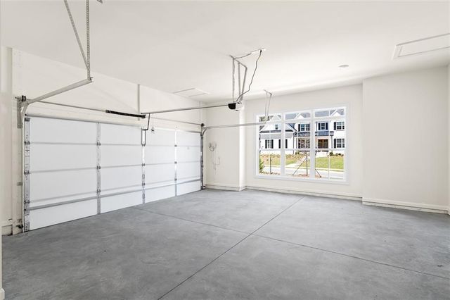 2485 Stewart Rd, Cumming, GA 30041