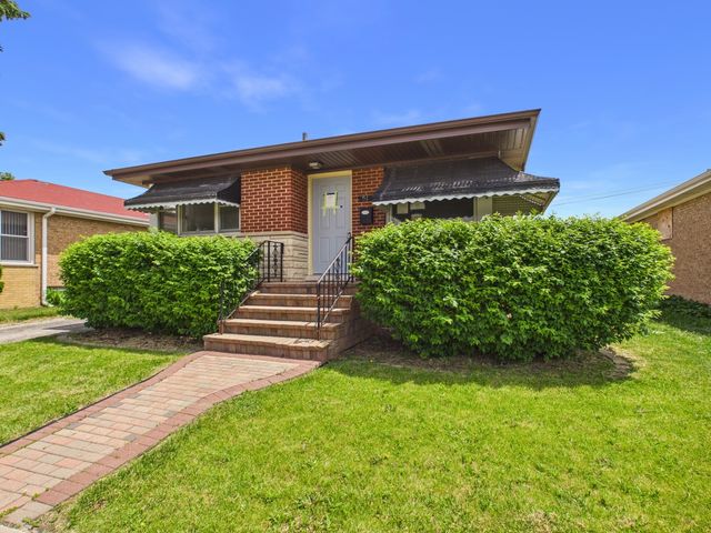 51 51st Avenue, Bellwood, IL 60104
