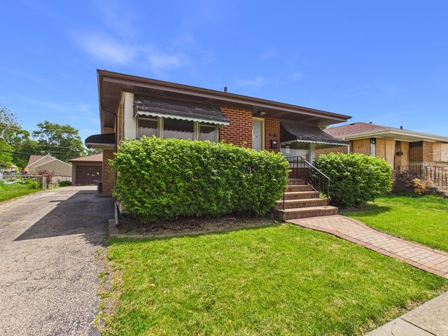 51 51st Avenue, Bellwood, IL 60104