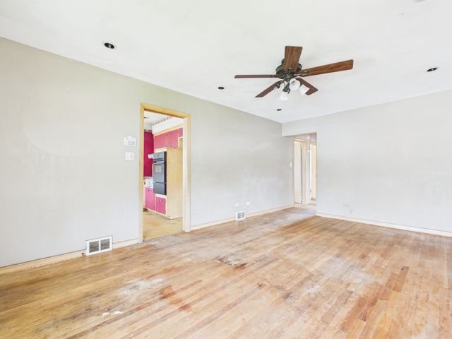 51 51st Avenue, Bellwood, IL 60104
