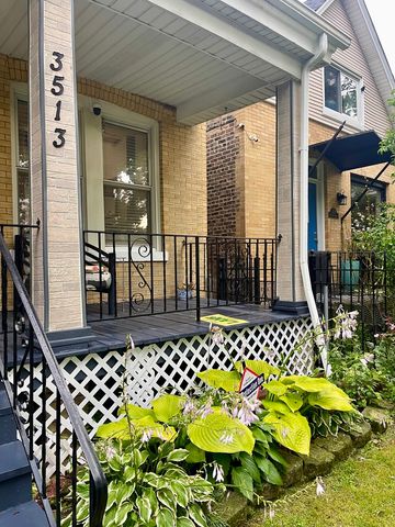 3513 W BEACH Avenue, Chicago, IL 60651