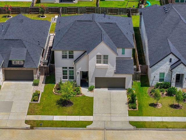 9222 Fury Landing Lane, Tomball, TX 77375