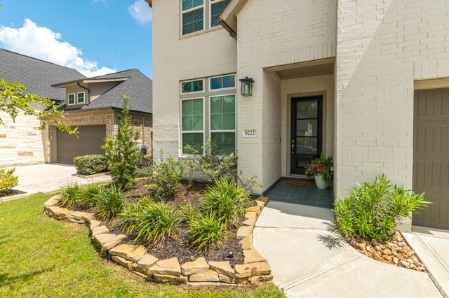 9222 Fury Landing Lane, Tomball, TX 77375