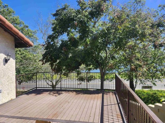 10027 Vallata Court, Spring Valley, CA 91977