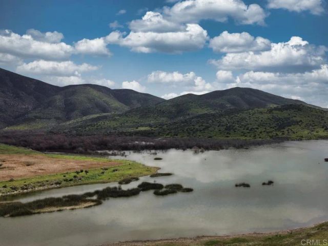 10027 Vallata Court, Spring Valley, CA 91977