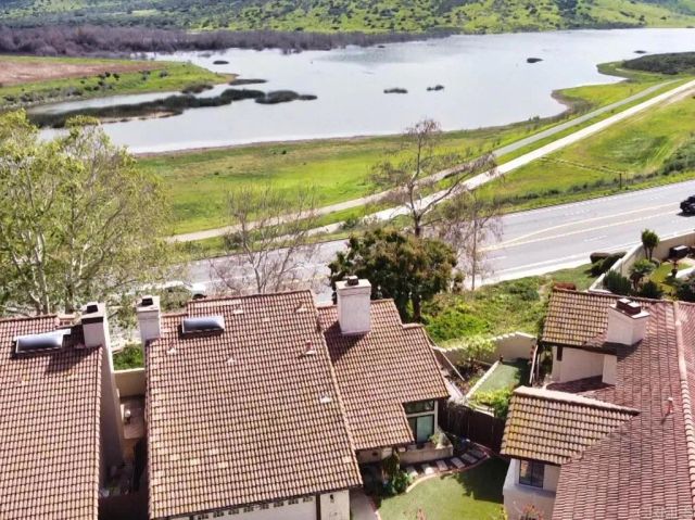 10027 Vallata Court, Spring Valley, CA 91977