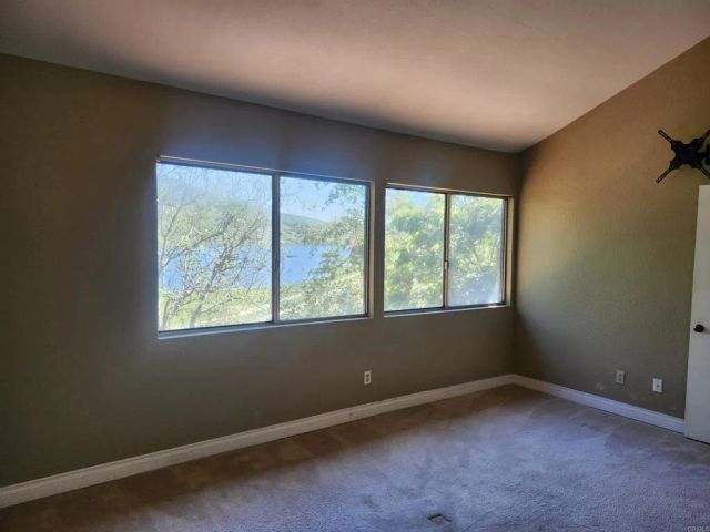 10027 Vallata Court, Spring Valley, CA 91977