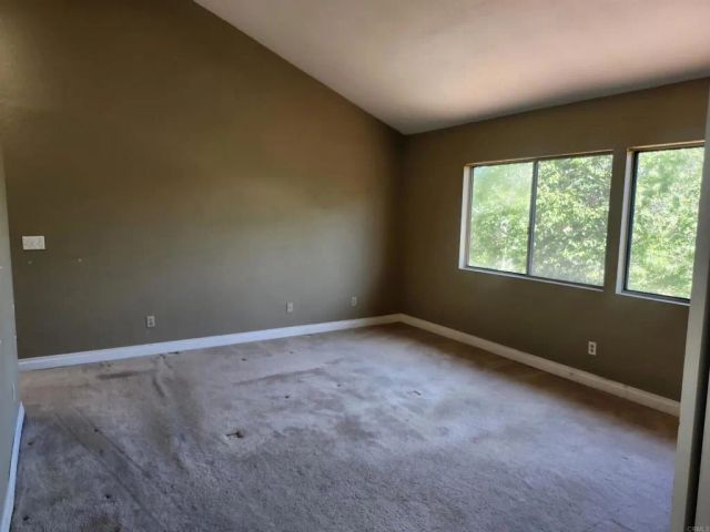 10027 Vallata Court, Spring Valley, CA 91977