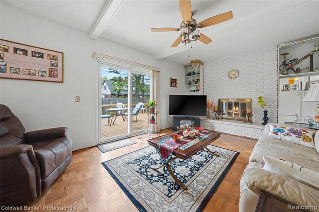 23305 N Rosedale Court, Saint Clair Shores, MI 48080