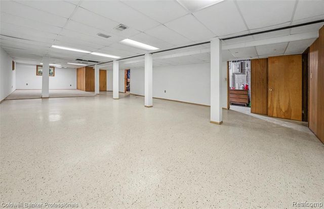 23305 N Rosedale Court, Saint Clair Shores, MI 48080
