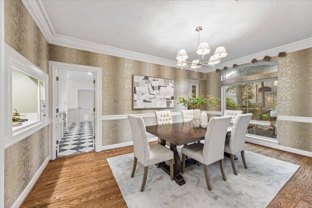 44 Dovewood Place, The Woodlands, TX 77381