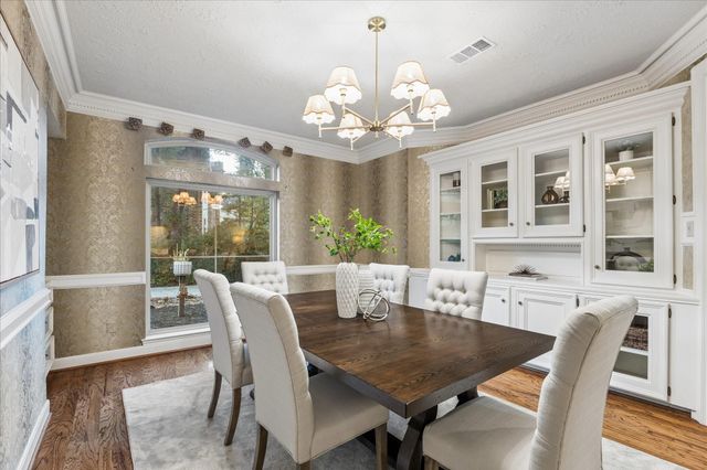 44 Dovewood Place, The Woodlands, TX 77381