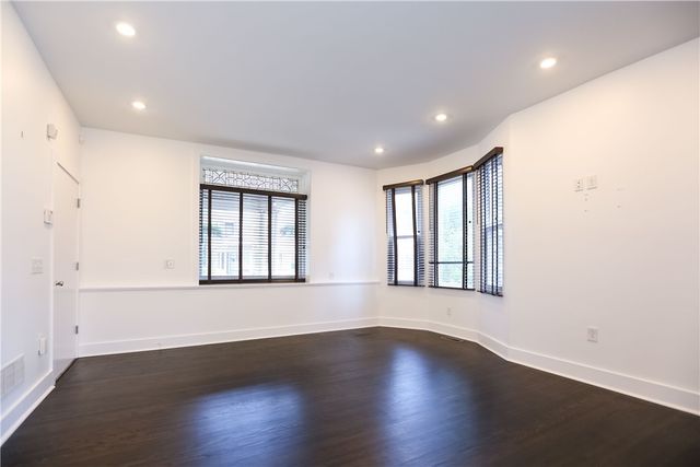 71 Rutgers St, Rochester, NY 14607
