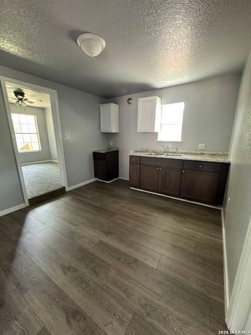 2116 SAN FERNANDO ST, San Antonio, TX 78207