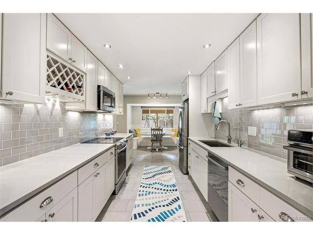 12126 W 69th Ave, Arvada, CO 80004