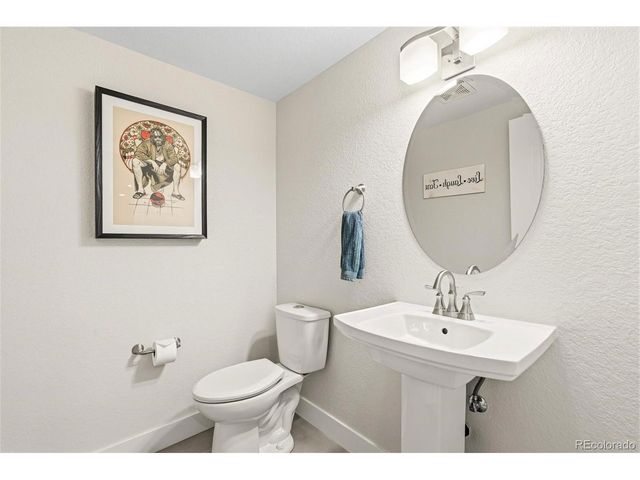 12126 W 69th Ave, Arvada, CO 80004