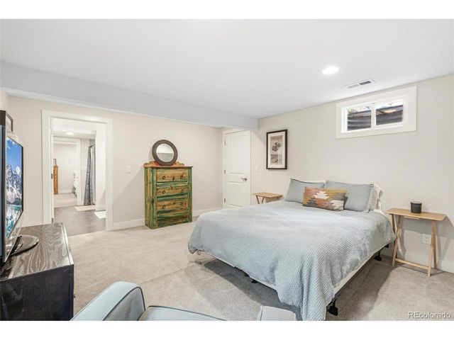 12126 W 69th Ave, Arvada, CO 80004