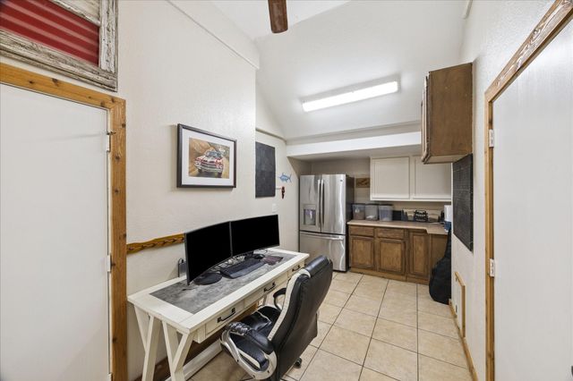 241 Tamana Drive, Tiki Island, TX 77554